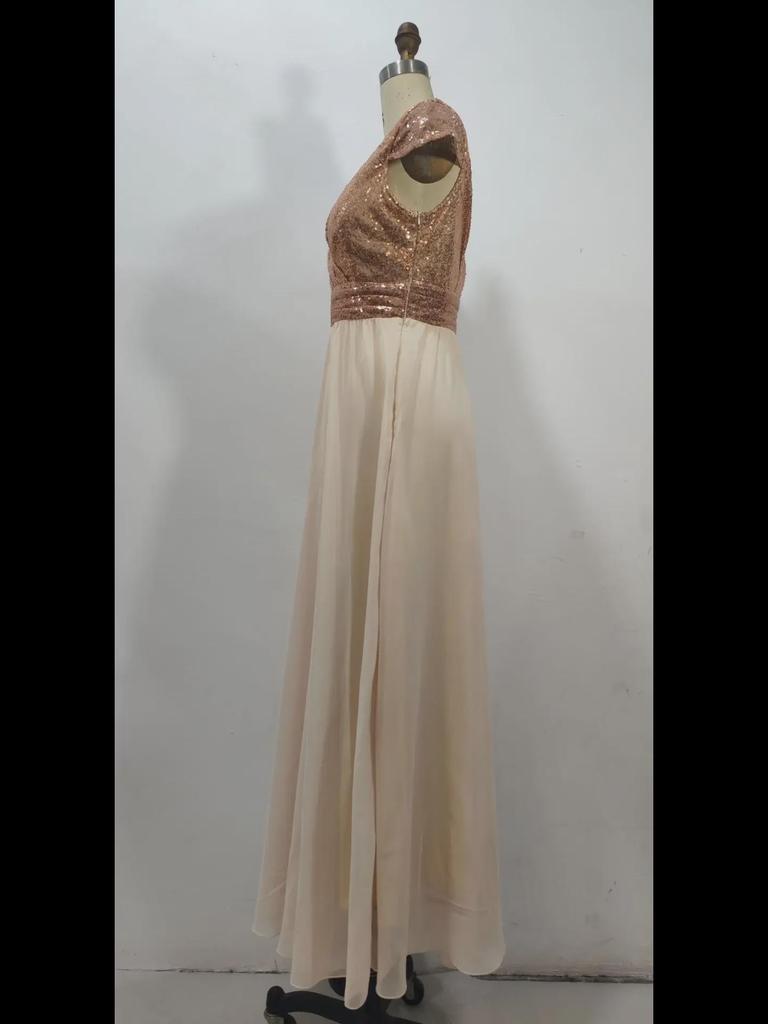 Новое вечернее платье из шифона с V-образным вырезом и пайетками