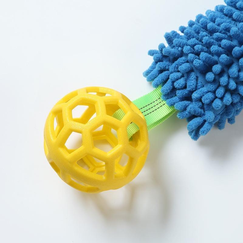 Bite Resistant Squeaky Dog Chew Toy Ball With Pull Rope For Large Dogs
