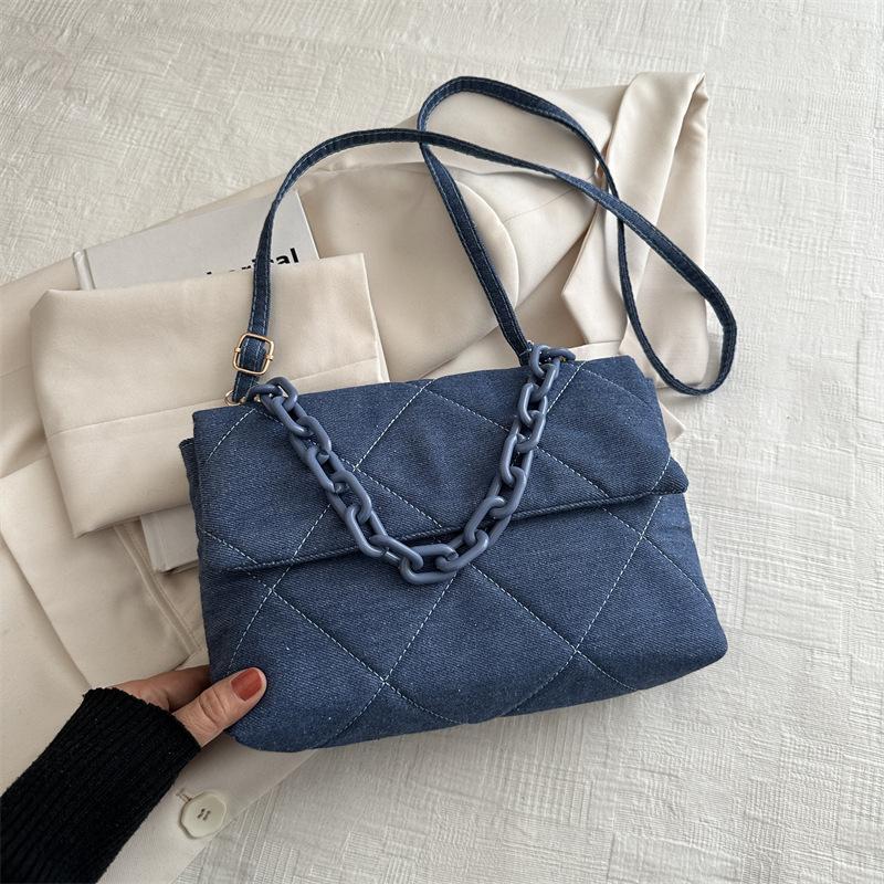 Ручная женская сумка, новый летний модный тренд, женская персонализированная сумка через плечо, модная простая квадратная сумка