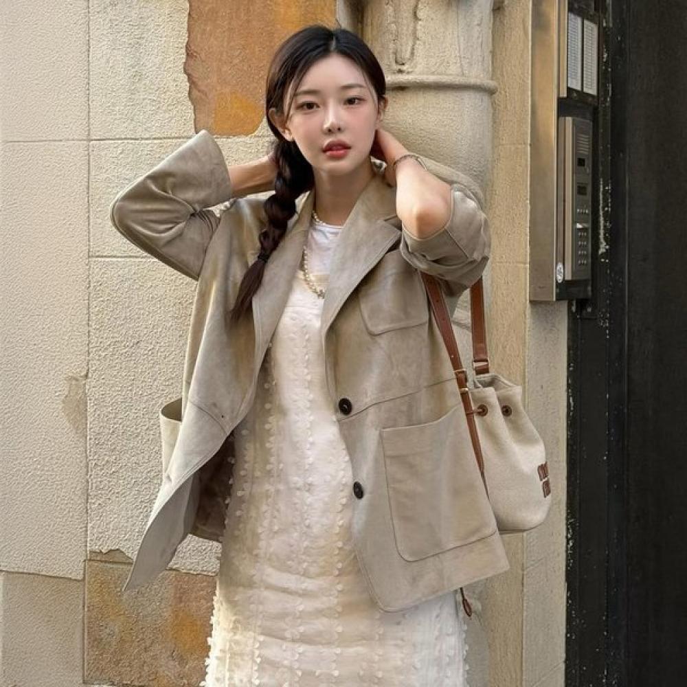 На замшевой куртке On On, которую носили Чон Чхэён, Ки Ын Се, Ги Си Ан Nel5xj809 97