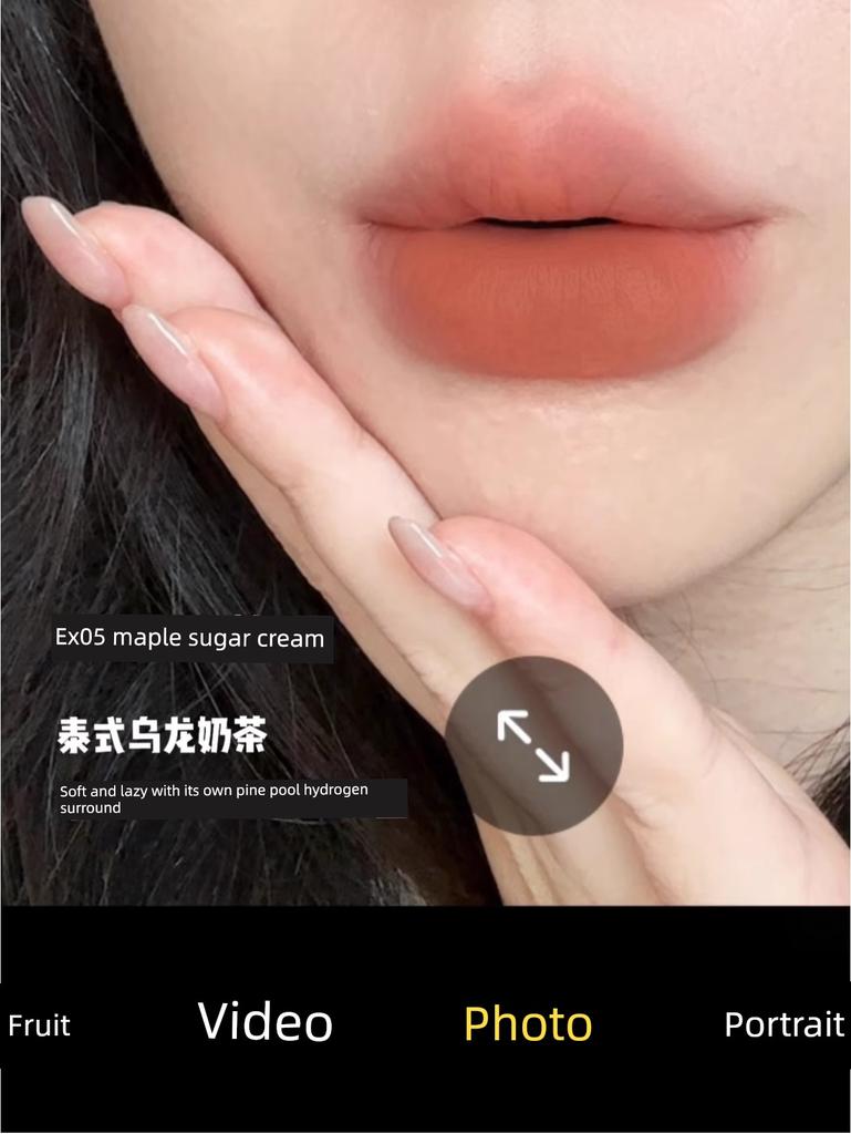 [New Product Launch] Gracebabi Milk Velvet Light Mist Lip Cream Lipstick Lip Gloss Lip Balm Affordable for Students Women
