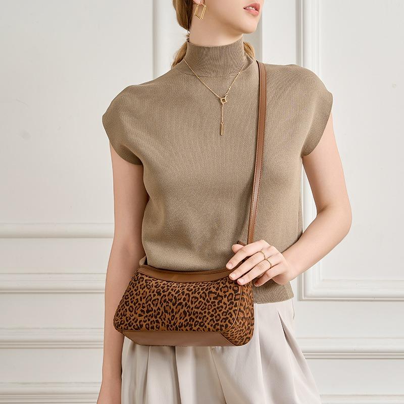 Маленькая сумка из коровьей кожи первого слоя, нишевая женская сумка-мессенджер с чувством дизайна, кожаная легкая модная сумка на плечо с леопардовым принтом