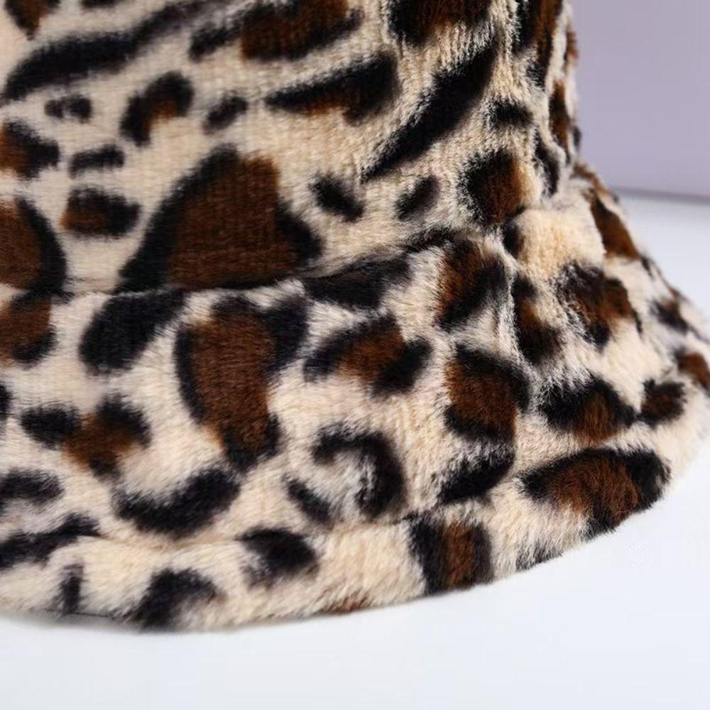 Soft Velvet Winter Bucket Hat Furry Faux Fur Panama Hat Fashion Faux Fur Hat Travel Photography