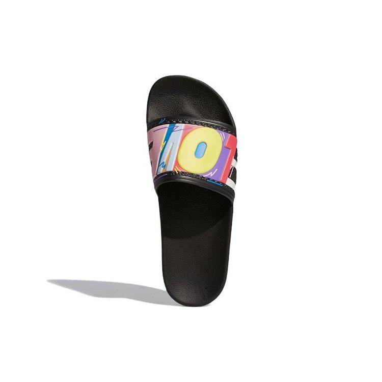 Крис Эндрю Смолл x adidas Adilette Slide Pride Унисекс Кроссовки Черный Основной черный Облачно-белый GX6389