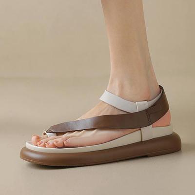 Летняя обувь из овчины с открытым носком на плоской платформе и пряжкой на ремешке, повседневные женские сандалии для отдыха