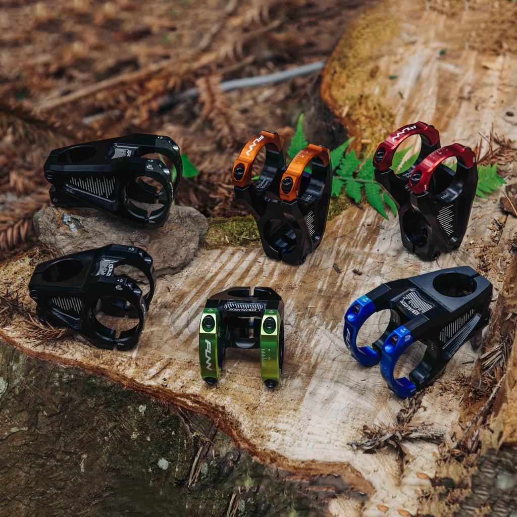 Funn Equalizer MTB x 35mm Length Clamp Suitable for Mountain BMX and Bike Handlebars Stem, 31.8mm - Diameter 31.8mm - Bikes, Bicycles, (Black)