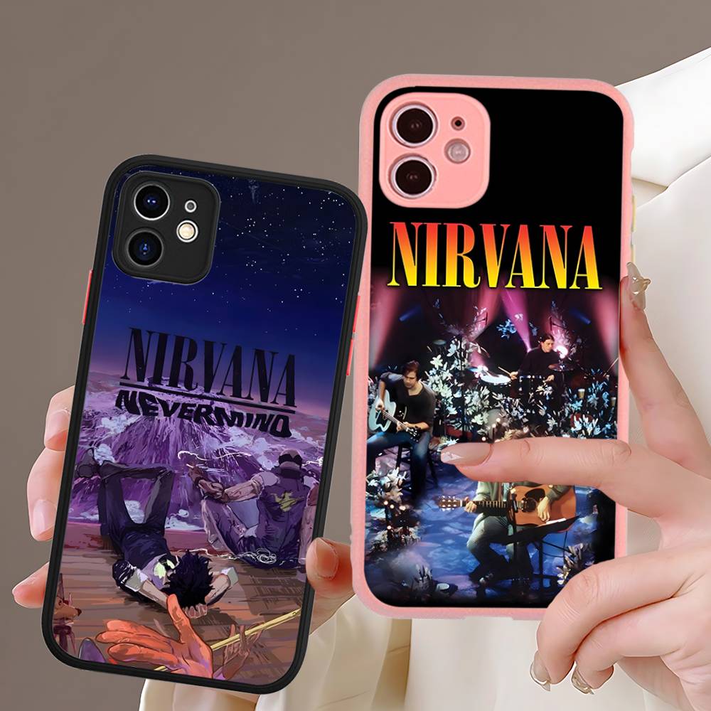 N-Nirvanaes Rock Band For IPhone 16 15 14 11 12 13 Pro Max Plus X XS MAX Matte Soft Back Phone Cover Case