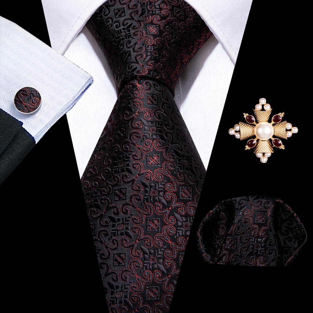 Комплект для мужчин: галстук, брошь и карманный платок