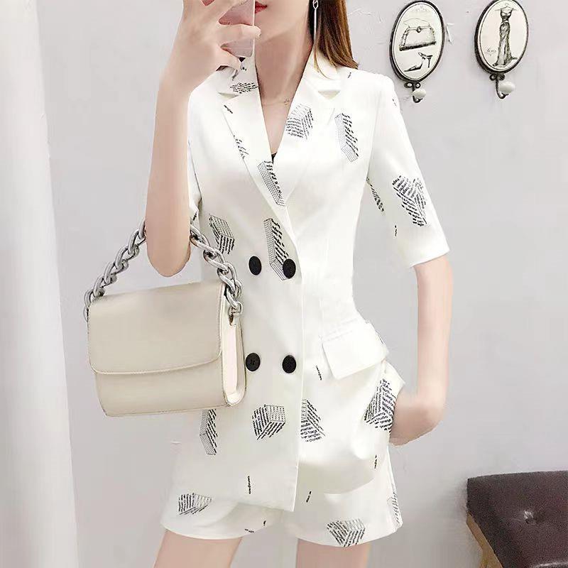 Женский летний темпераментный повседневный костюм для поездок на работу, тонкий срез, с короткими рукавами, стареющий костюм, куртка + шорты, комплект из двух предметов