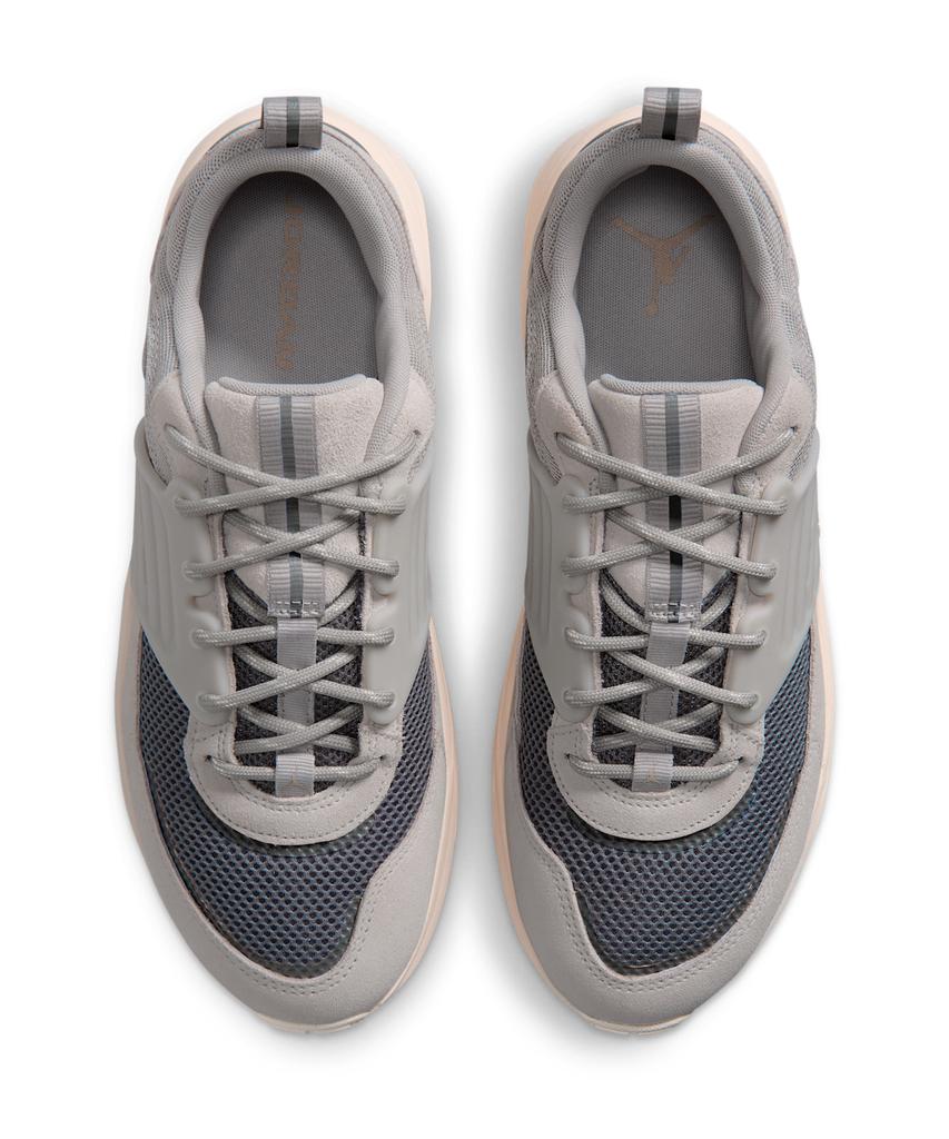 Nike Jordan Trunner O/S M - Light Iron Ore:Smoke Grey:Chalk:Legend Medium Brown / Ib3722-011