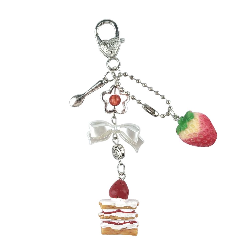 Lightweight Sweet Cute Strawberry Keychain Cellphone Charm Lanyard Lovely Fruits Bag Chain for Girls Aesthetic Jewelry Props