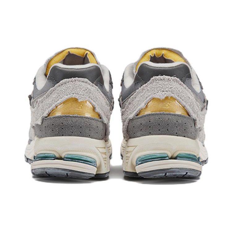 New Balance 2002R Protection Pack — кроссовки унисекс Rain Cloud Grey Magnet M2002RDA