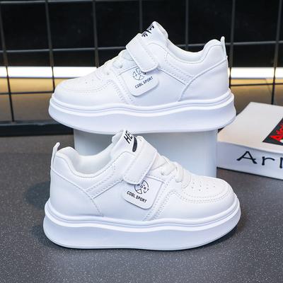 2025 весна и осень новая детская обувь на доске для девочек спортивная обувь на мягкой подошве для мальчиков нескользящая обувь для бега белая обувь повседневная обувь