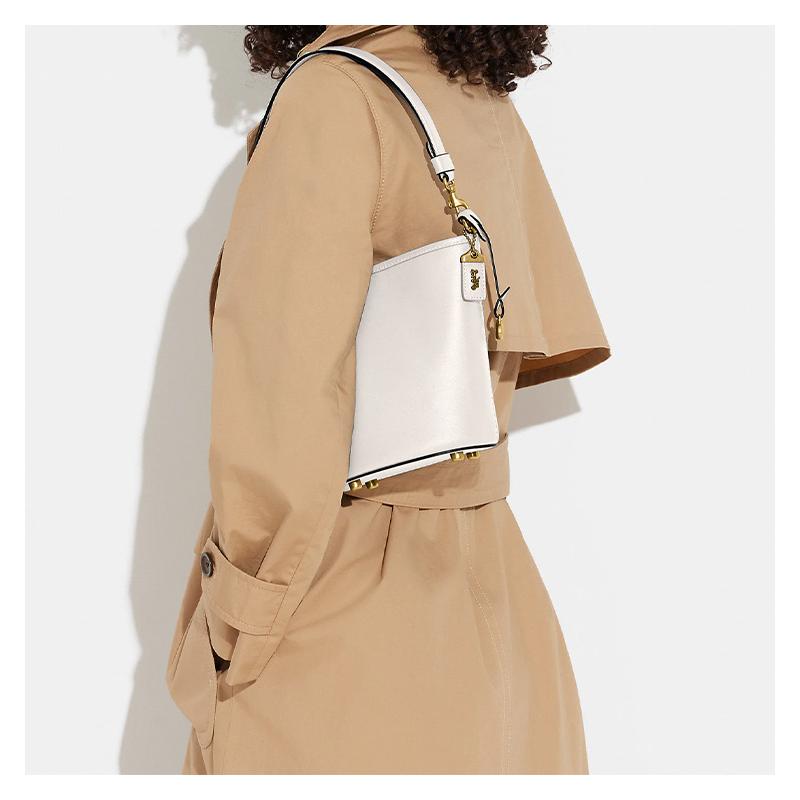 COACH DAKOTA 15 solid color logo logo hardware buckle snap cow leather bucket bag hand-held shoulder crossbody bag mini women's white