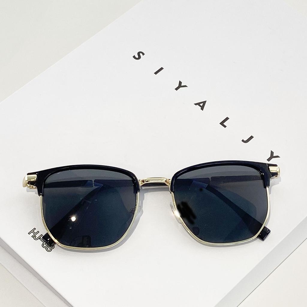 Handsome Half Frame Sunglasses Personalized Retro Rectangular Design Black Gray Eyeglass Lenses UV Resistant Sunglasses