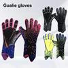 Practical Soccer Goalie Gloves Impact Resistant Non-Fading Protective