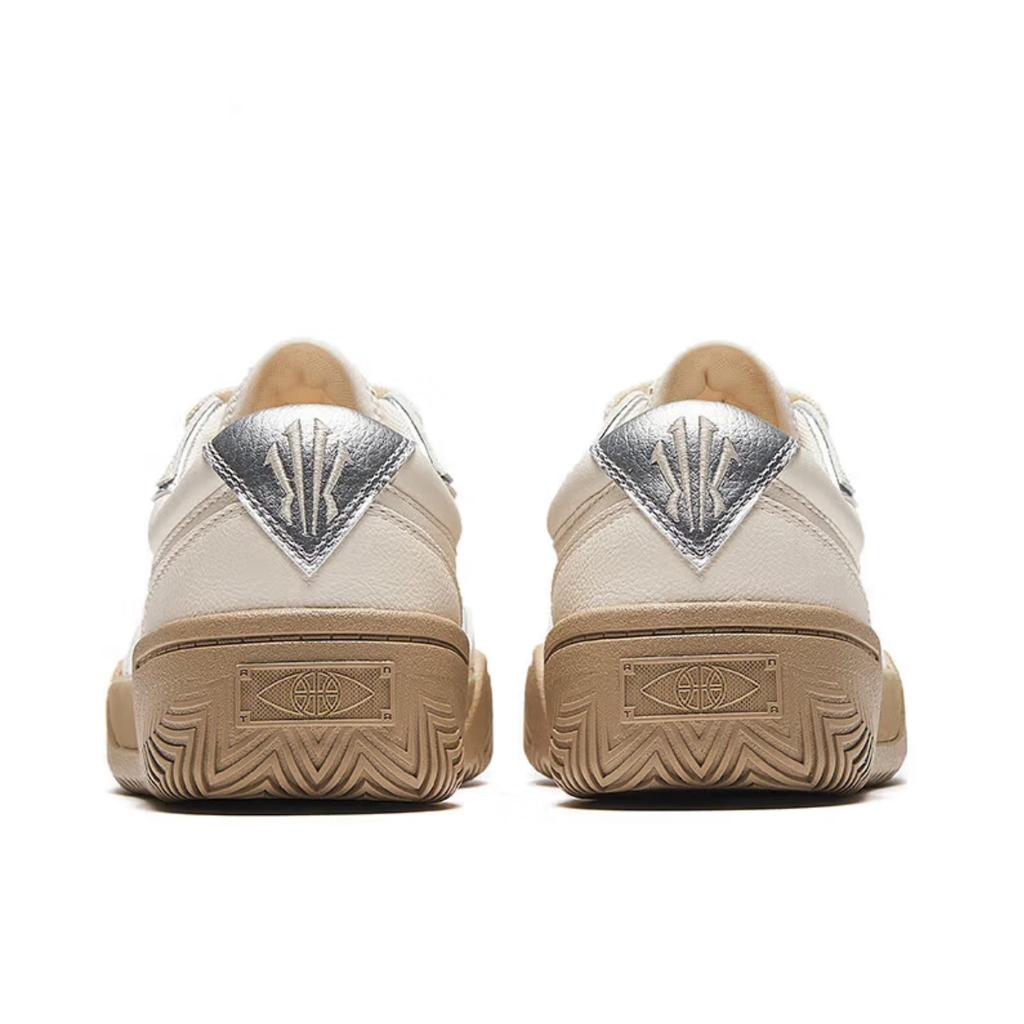 Anta Серия Kyrie Удобные Модные Прочные Легкие Увеличенные Низкие Кроссовки Женские Кроссовки Fish-Belly-White 122511801-1