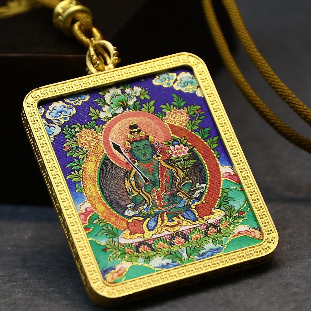 Тибетская подвеска-танка: Восемь Защитников с Гуань Гуном, Жакхилой Лхамо и Авалокитешварой