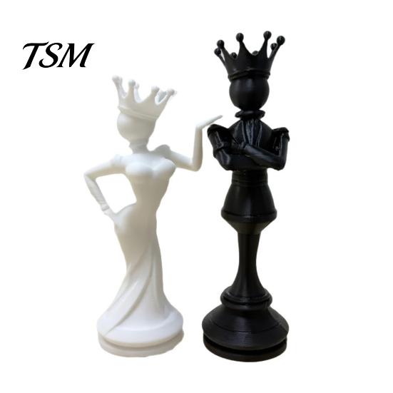 Small Decorative Statues 2 Pcs Chess King And Queen Statue, 3D Printed Abstract Niche Home Office Decor Figure, Modern Piece Sculpture for Living