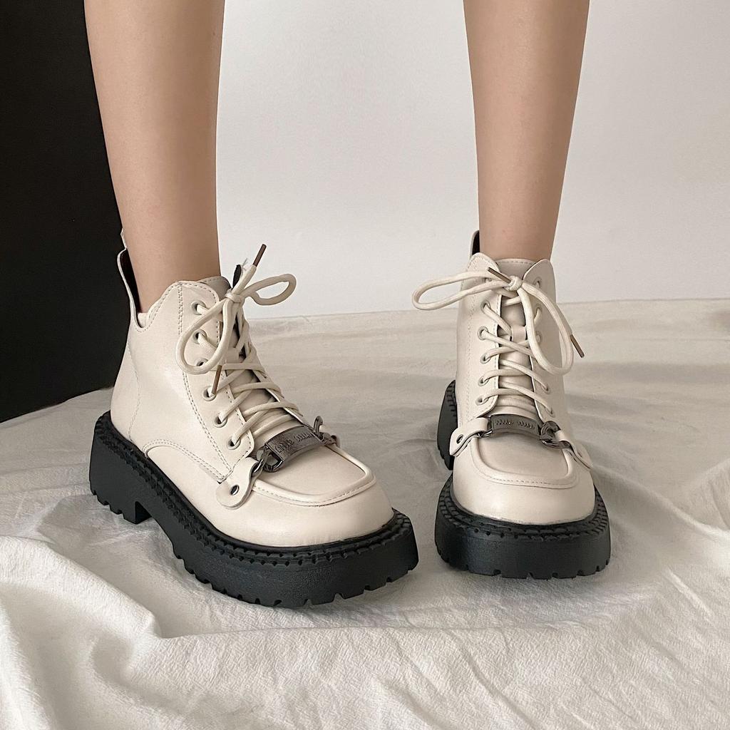 Original Design Sense Martin Boots Women's New Spring and Autumn 2025 British Style Thick-soled Small Sweet Cool Short Boots