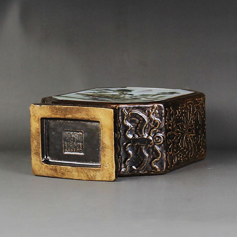 Цин Цяньлун Керамическая ваза Фигура Четырехсторонняя Плоская бутылка Фарфор Старинные предметы Антикварная коллекция Украшения Аксессуары для дома и стола