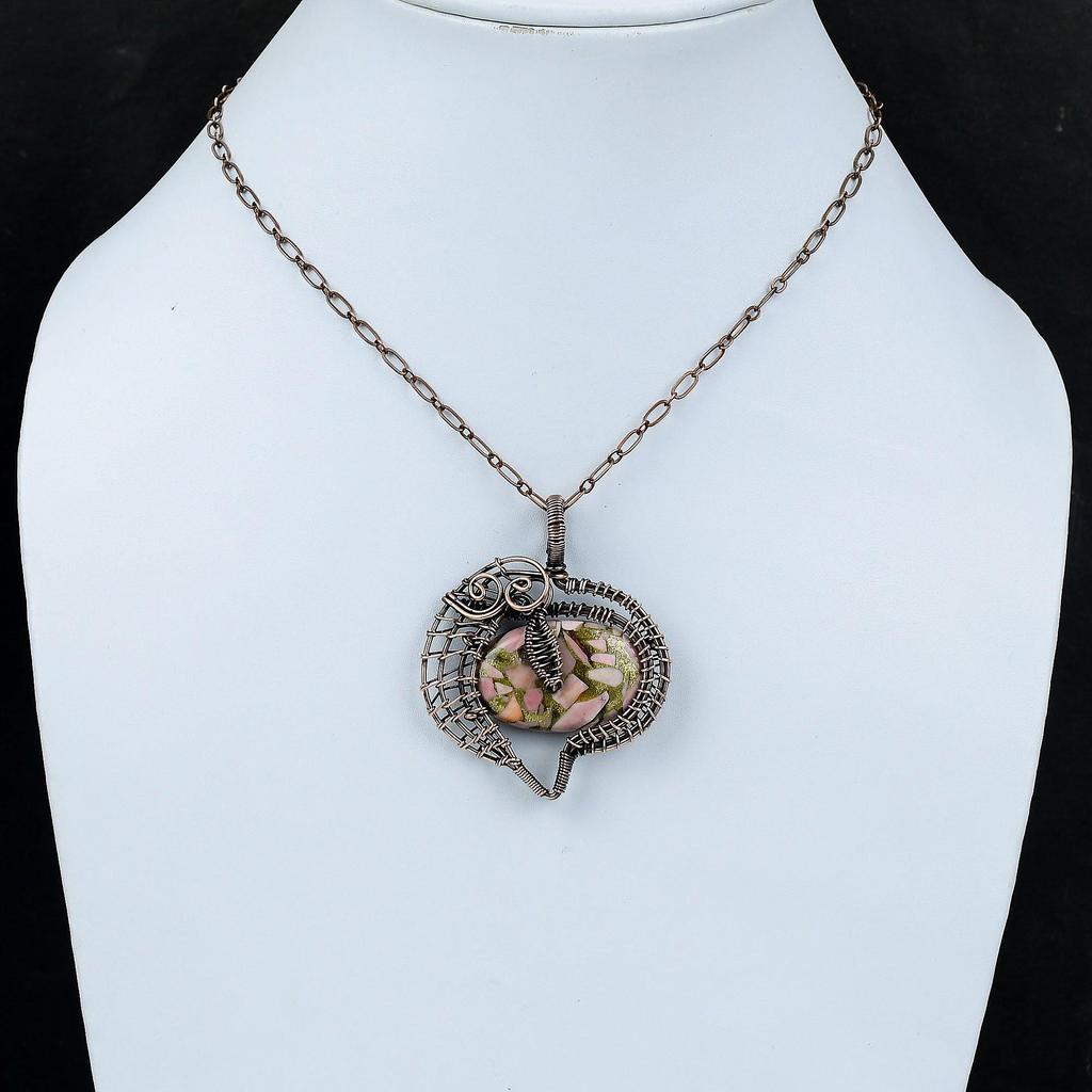 Медный розовый опаловый кулон, обернутый медной проволокой, ювелирное изделие, уникальный стиль, кулон, ювелирное изделие из драгоценных камней ручной работы, кулон, обернутый медной проволокой, подарок для матери