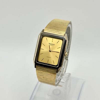 Б/у RADO QZ Rado Diamond Star 121.9521.3 Квадратные Золотой Циферблат