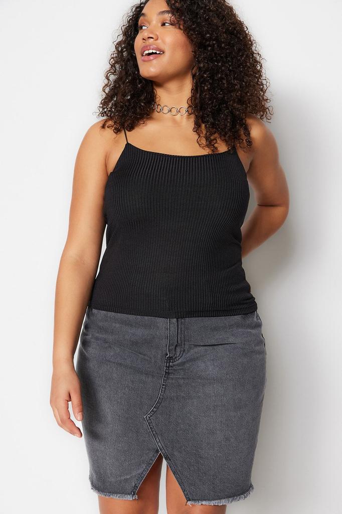 Women's Style Plus Size Pink Strap Crop Knitted Blouse