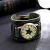 Мужские ретро-панк-часы: Широкий кожаный браслет в европейско-американском стиле