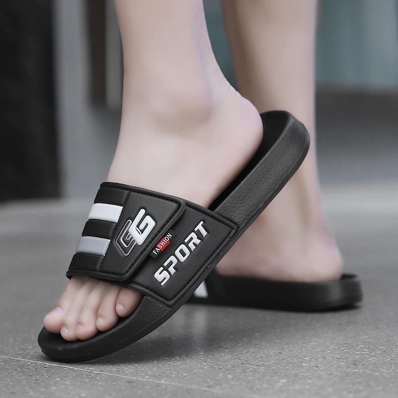 New Mens Slippers Velcro Strap Slipper Lightweight Slide Summer Beach Shoe Soft Mules Slide Flip Men Big Size Sandal Casual Clog
