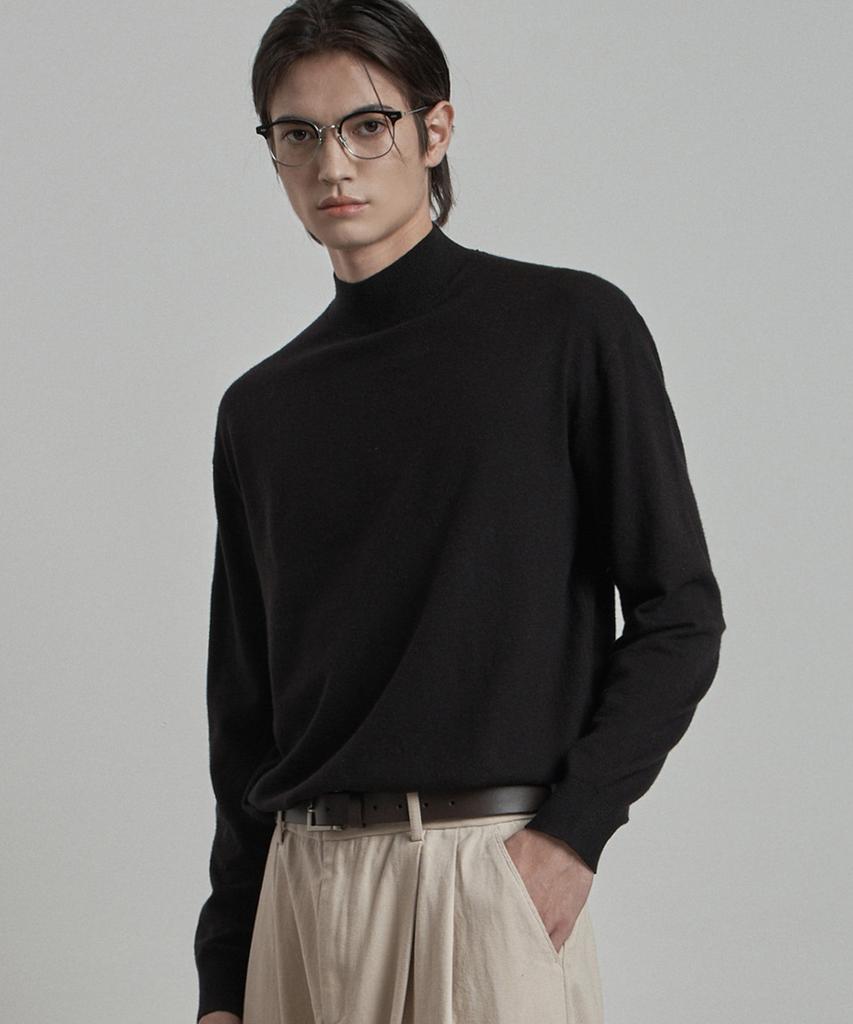 WORK ON BODY OFF Kor Semi-Overfit Mock Neck Knit [Black]