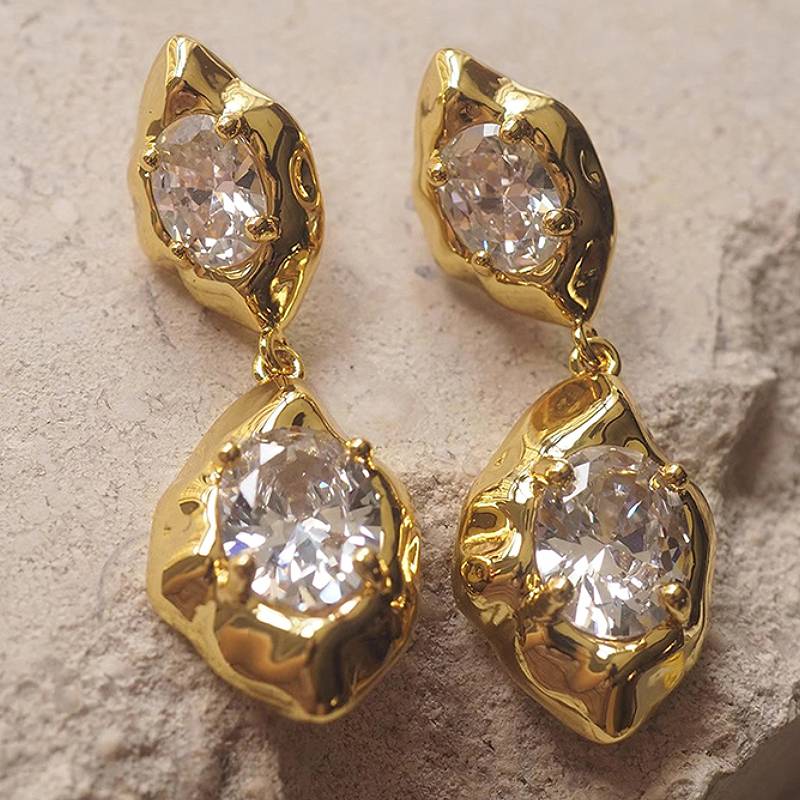 Huitan Delicate Women Gold Color Charming Drop Earrings for Luxury Wedding Anniversary Trendy Accessories Jewelry Gift with CZ