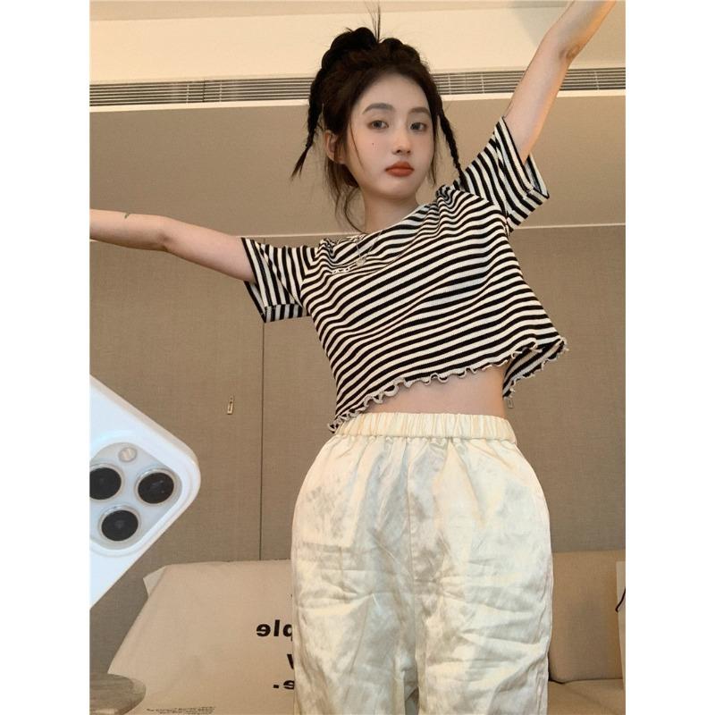 Versatile Striped Short-sleeved T-shirt for Women Ins Trendy Summer New Korean Style Design Slim Short Student Top
