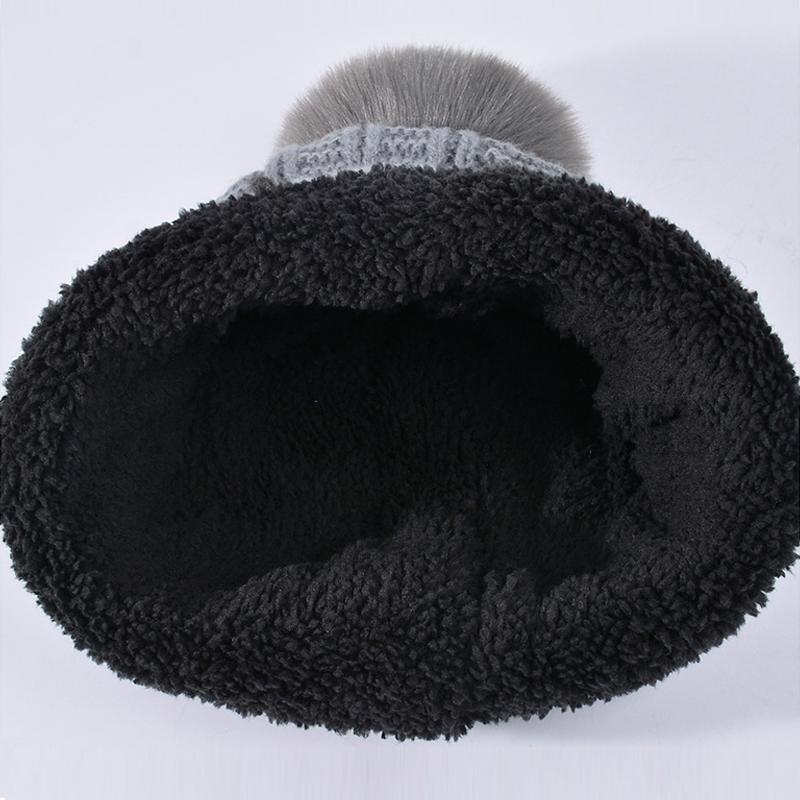 Winter Velvet Warm Hat Scarf Suit Women's Knitted Hat Coldproof Earmuffs Head Wool Hat