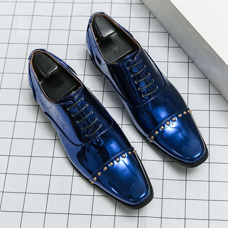 Роскошные дизайнерские трендовые модные стилистические мужские туфли на плоской подошве с заклепками мокасины для молодых мужчин свадебные школьные выпускные выпускные офисные оксфорды