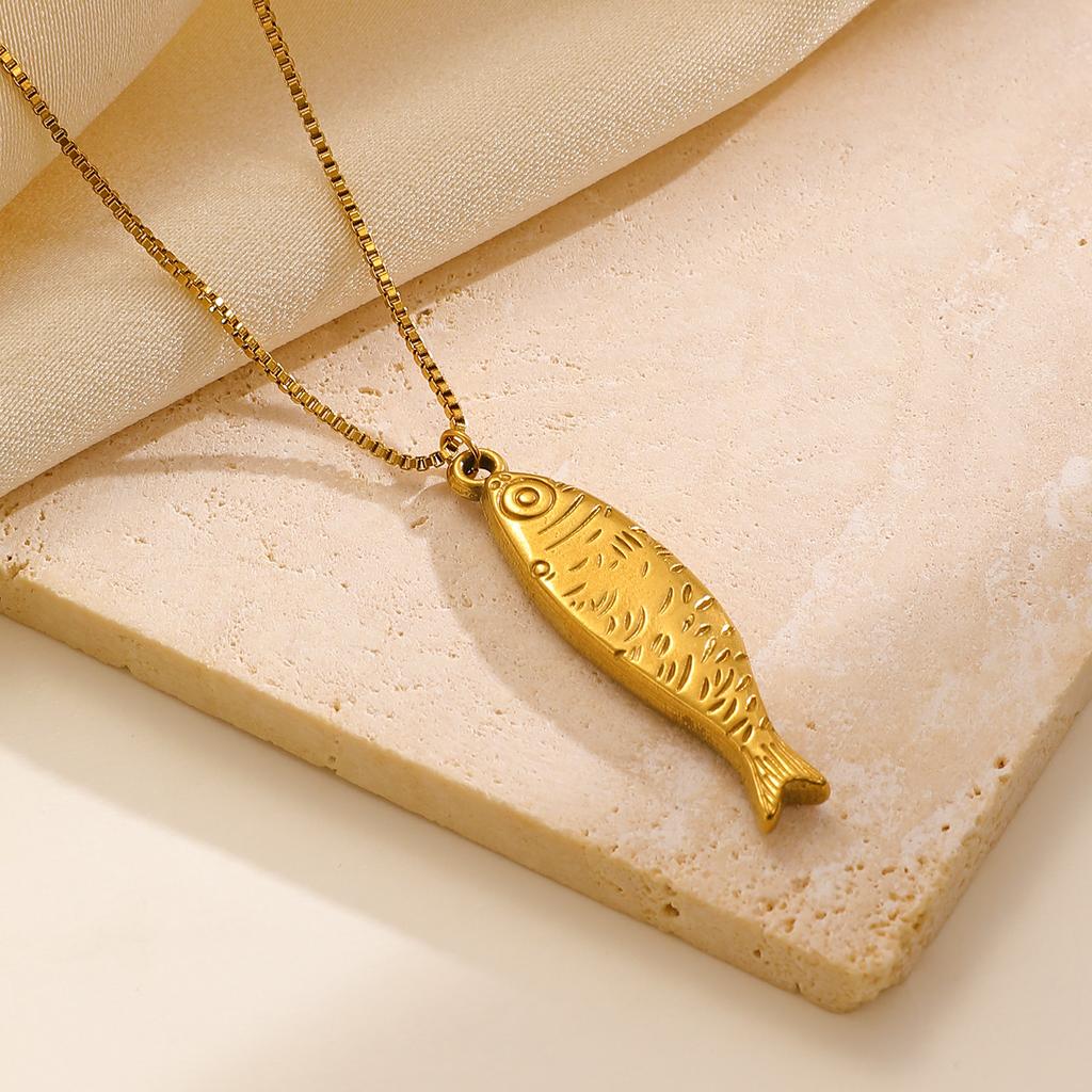 Amazon Beauty Самая продаваемая подвеска в виде маленькой рыбки из нержавеющей стали, ожерелье, личность, мода, высокое качество, простая цепочка на ключицу с рыбкой