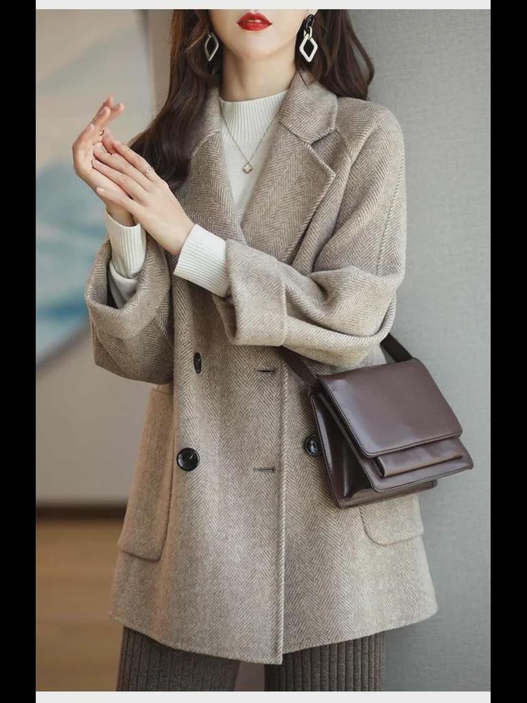 Женское миниатюрное универсальное шерстяное пальто средней длины - мода осень/зима 2023 года, свободный облегающий крой, стильный узор «елочка»