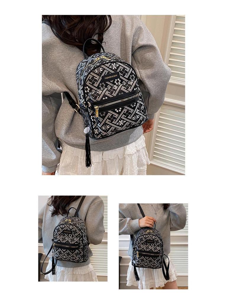 Женский стильный рюкзак Осень-Зима 2025: Большая вместимость, повседневный принт, идеально подходит для колледжа и поездок на работу