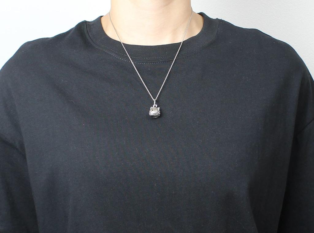 Good Vibrations Mexican Skull Cat Pendant