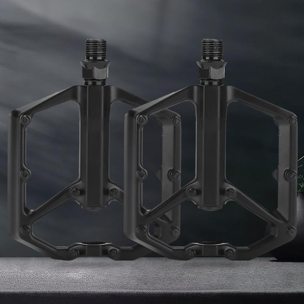 Mountain Bicycles Pedals 2 Bearings Light Weights Bicycles Platform Pedals Strong Aluminum Alloy Bicycles Flat Pedals