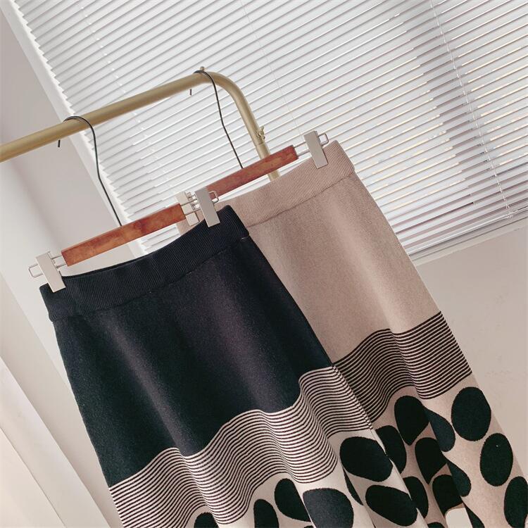 High Waisted Knitted Skirt for Women Autumn and Winter Elastic A-line Pleated Textile Skirt
