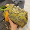 2024 Vintage Women Floral Clutch Designer Lock Shell Clip Handmade Chain Shoulder Bags Crossbody Bags Tassel Glitter Handbags