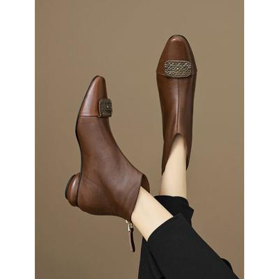 Зарубежный стиль маленькие короткие ботинки женские ботинки весна и осень одинарные ботинки круглый носок средний каблук толстый каблук задняя молния коричневые темпераментные зимние v