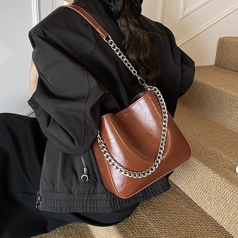 Премиальная ретро-сумка женская 2025 новая модная текстурная сумка через плечо подмышку сумка-мессенджер для通勤 сумка-ведро