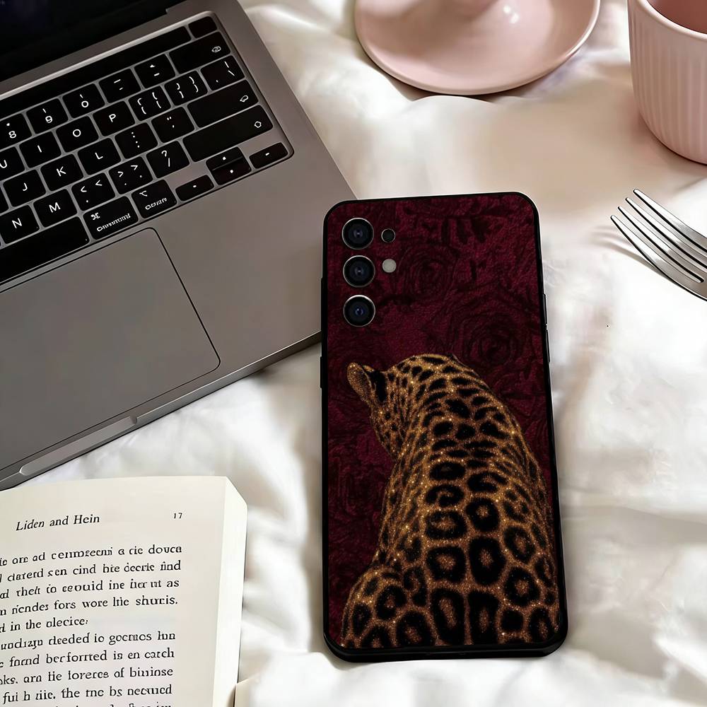 leopard print-s Phone Case Black Silicone Soft For Samsung S25,S24,S21,S22,S23,S30,Ultra,S20,Plus,Fe,Lite