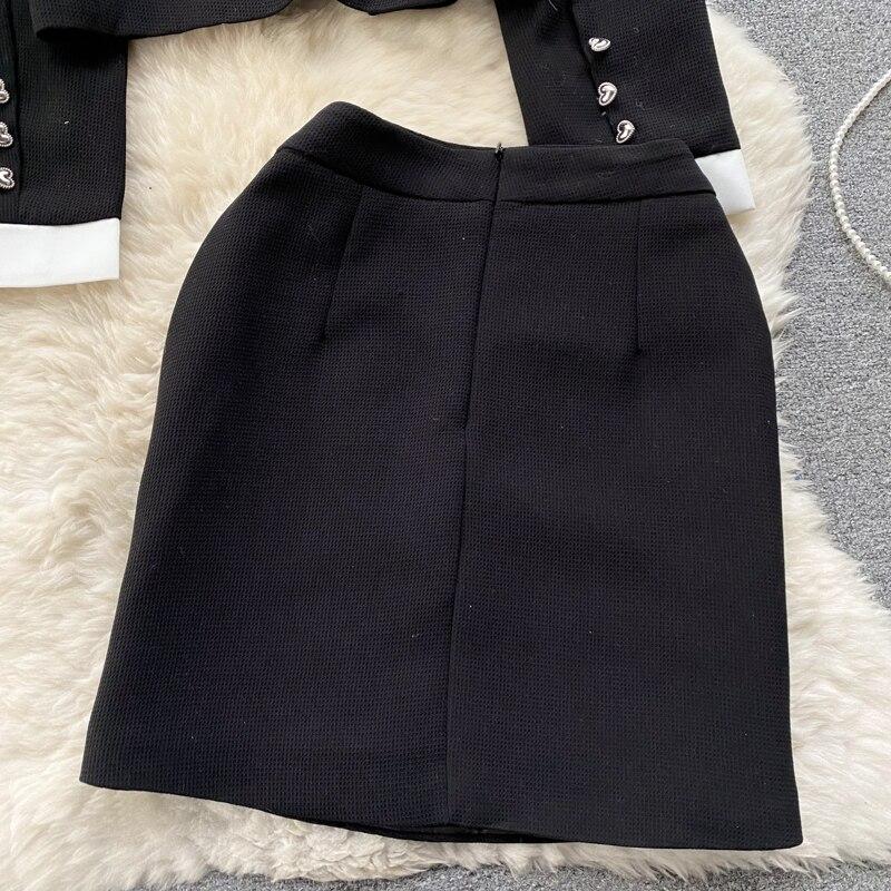 Autumn And Winter French Small Incense Wind Short Retro Temperament Tweed Top + A-Line Short Skirt Two-Piece Set