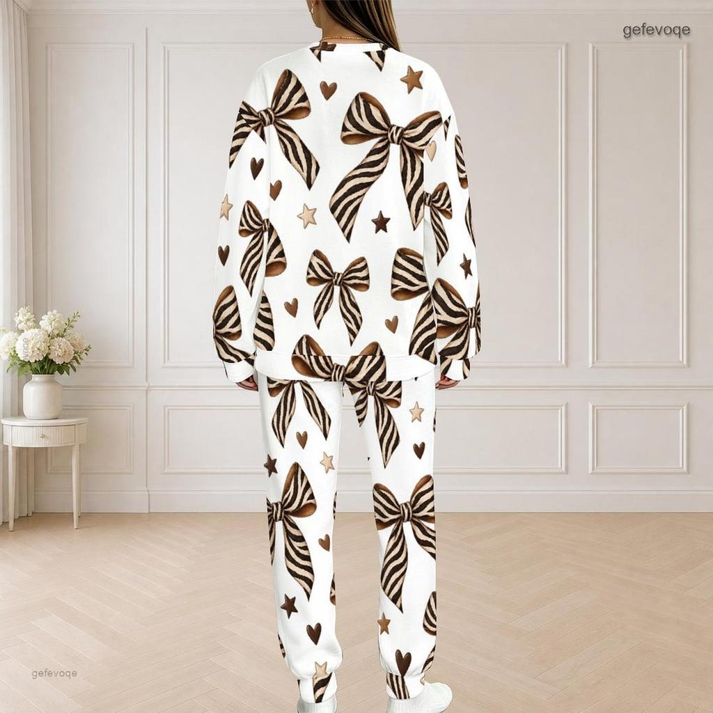 Women Plus Size White Floral Printed Round Neck Long Sleeve Top And Long Pants Two Piece Set