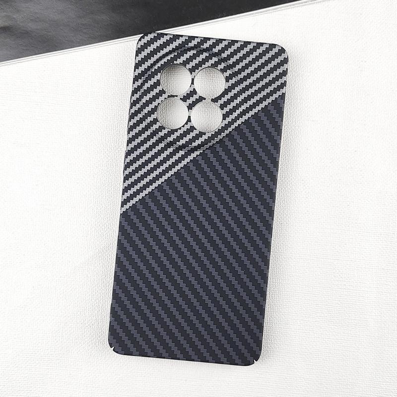 Роскошный ультратонкий матовый чехол из углеродного волокна для телефона OnePlus 13 12 11 10 Pro 13R 12R 11R противоударный жесткий защитный чехол для ПК с защитой от отпечатков пальцев
