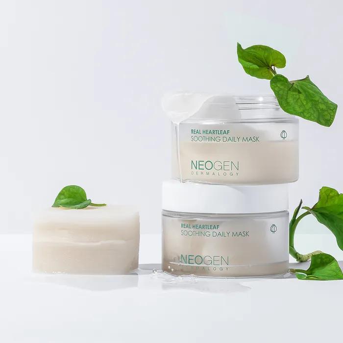 Успокаивающая ежедневная маска для лица Real Heartleaf 180 мл, 40 листов