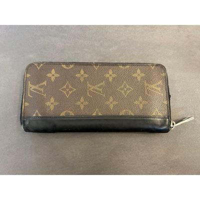 Б/у Длинный кошелек Monogram Macassar